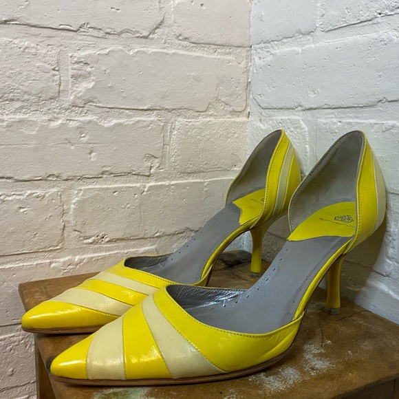 Fornarina Yellow Pumps Low Heels Size 7 - Picture 3 of 7